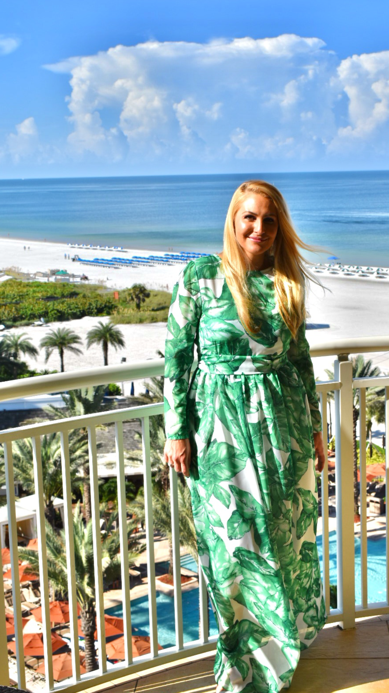 Palm leaf print dress, Shein Palm Leaf print dress, Green and White Dress in Marco Island Florida